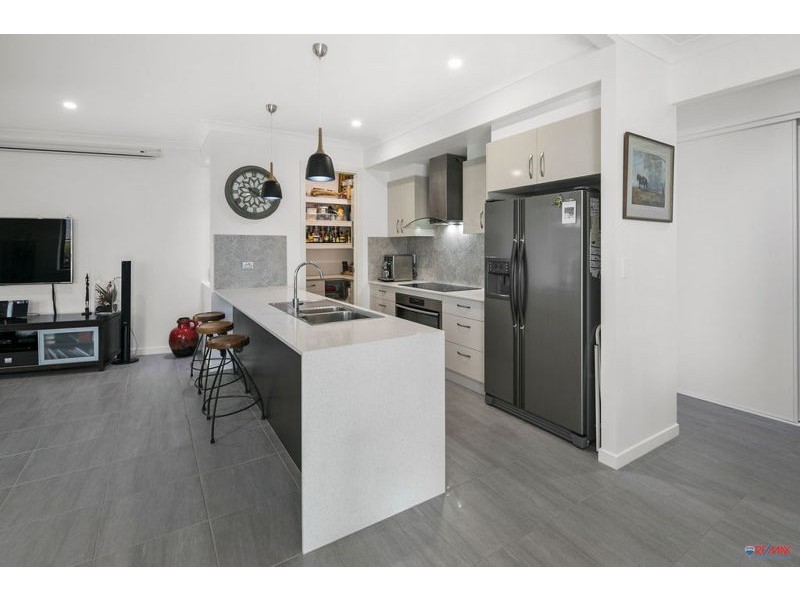 5 Hideaway Court, Thornlands QLD 4164