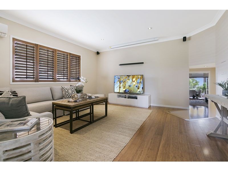 55 Main Road, Wellington Point QLD 4160