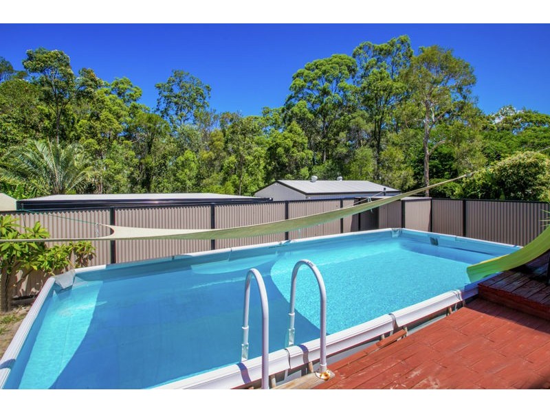 14 Grevillea Street, Redland Bay QLD 4165