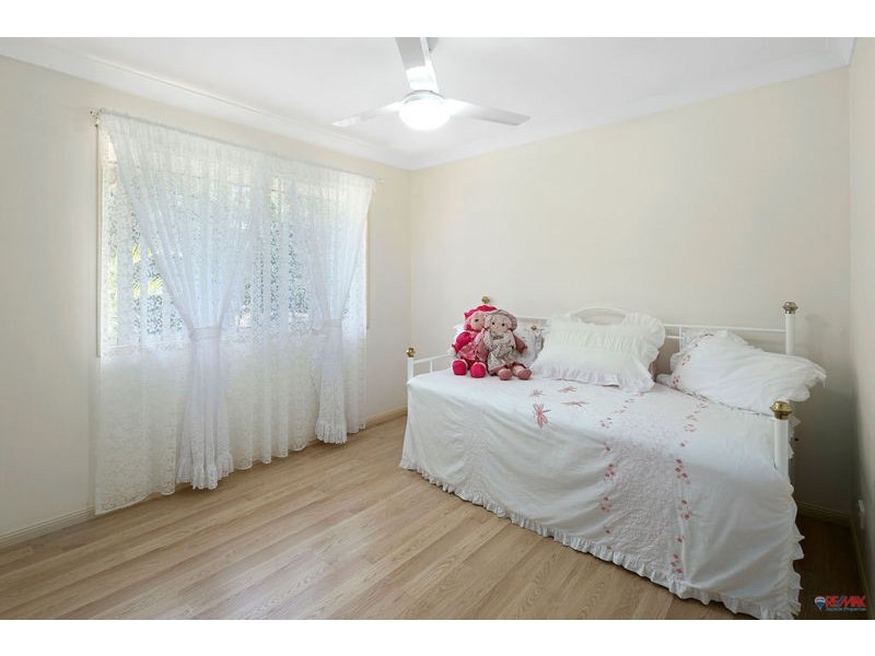 3 Horizon Place, Redland Bay QLD 4165