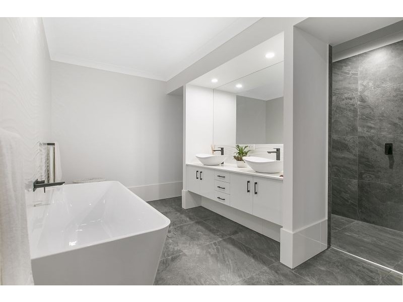 114 Thornlands Road, Thornlands QLD 4164