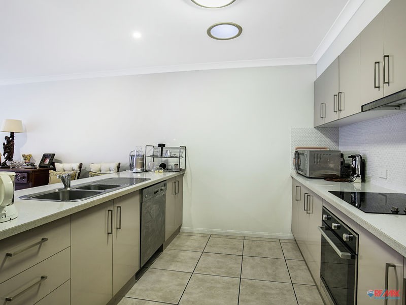 2/1-3 Sheena Street, Wellington Point QLD 4160