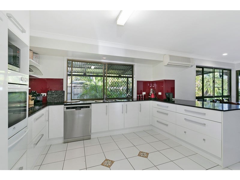 89 LONG STREET, Cleveland QLD 4163