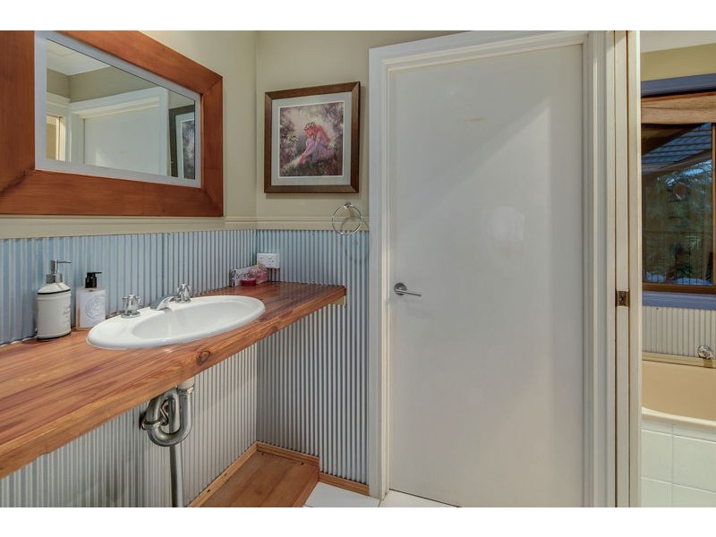 89 LONG STREET, Cleveland QLD 4163