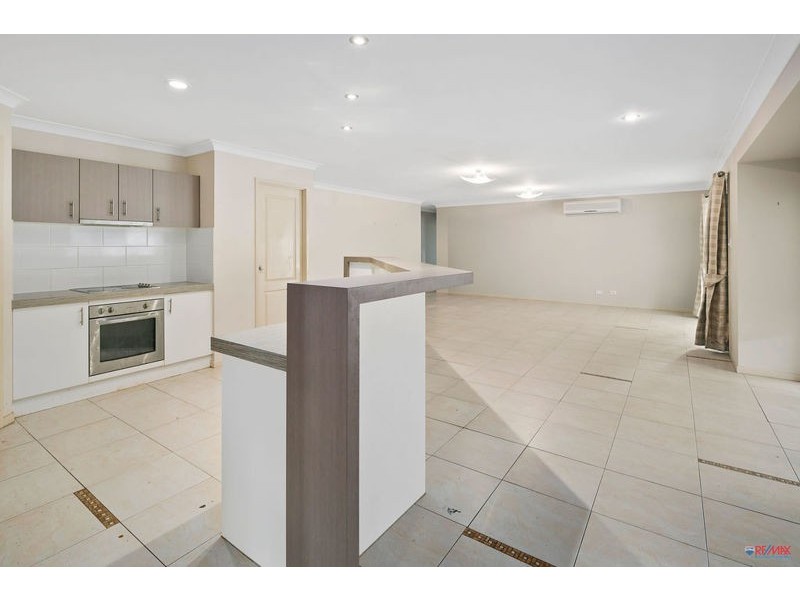 31 Seabrae Drive, Redland Bay QLD 4165