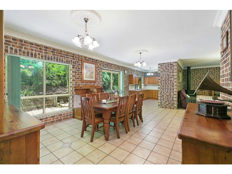 320-322 Avalon Road, Sheldon QLD 4157