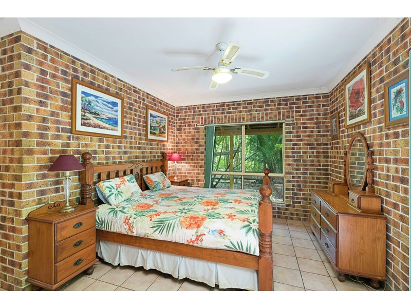 320-322 Avalon Road, Sheldon QLD 4157