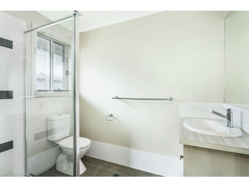 9 Riley Peter Place, Cleveland QLD 4163