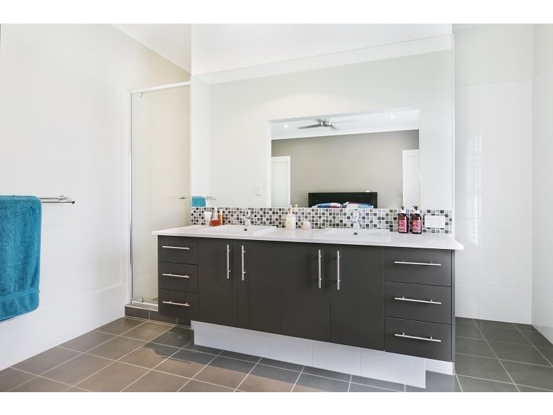 9-11 Colishua Court, Thornlands QLD 4164