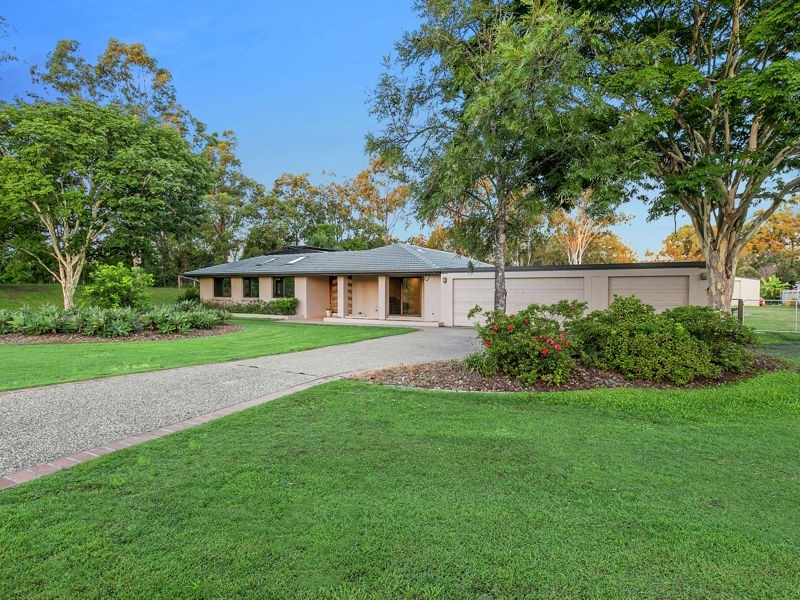 2 St James Road, Birkdale QLD 4159