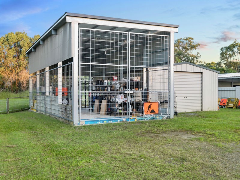 2 St James Road, Birkdale QLD 4159