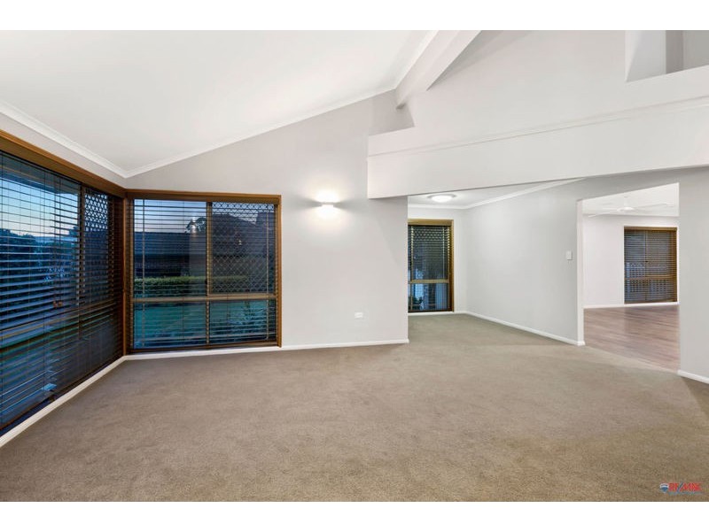 102 Hanover Drive, Alexandra Hills QLD 4161