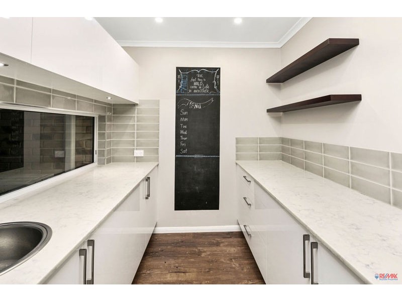 102 Hanover Drive, Alexandra Hills QLD 4161