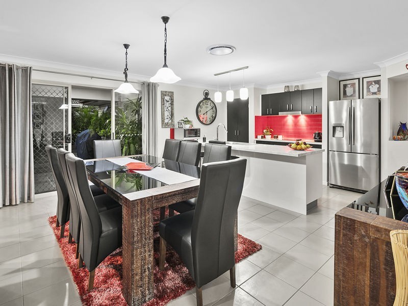 20 Elysian Street, Victoria Point QLD 4165