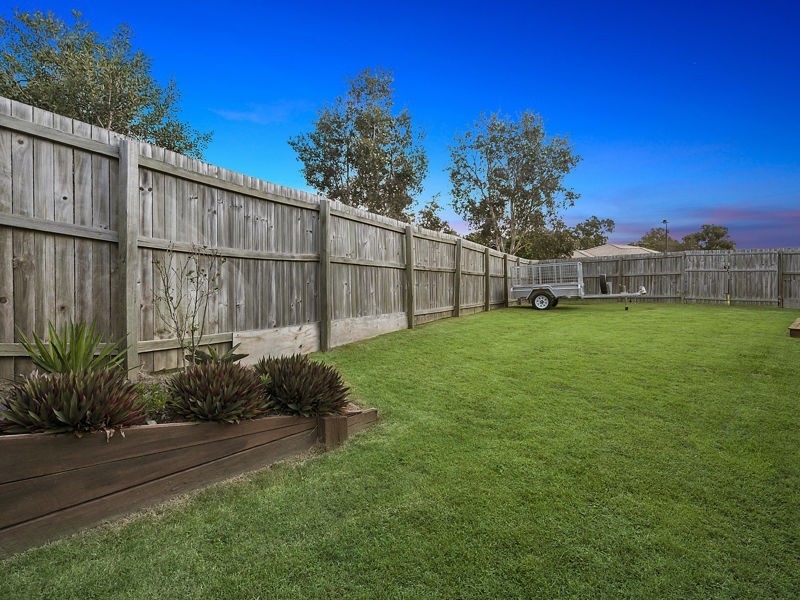 20 Elysian Street, Victoria Point QLD 4165