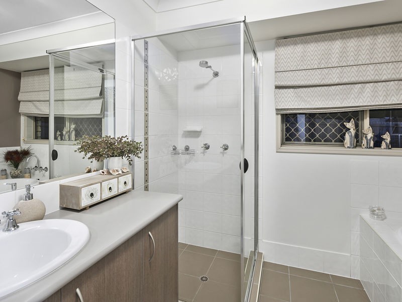 20 Elysian Street, Victoria Point QLD 4165