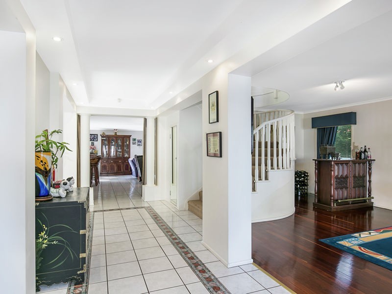 23 The Boulevard, Redland Bay QLD 4165