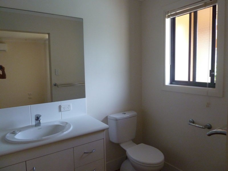 14 Foote Street, Redland Bay QLD 4165