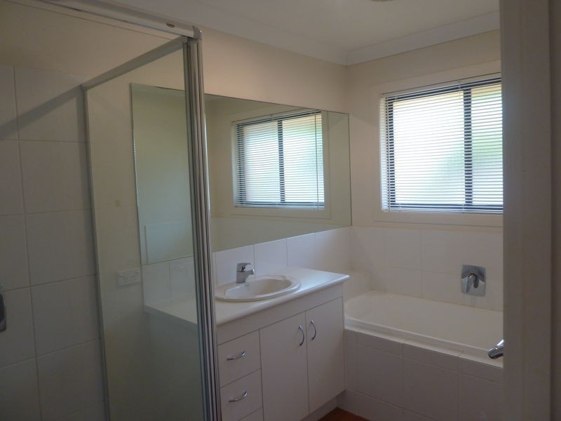 14 Foote Street, Redland Bay QLD 4165