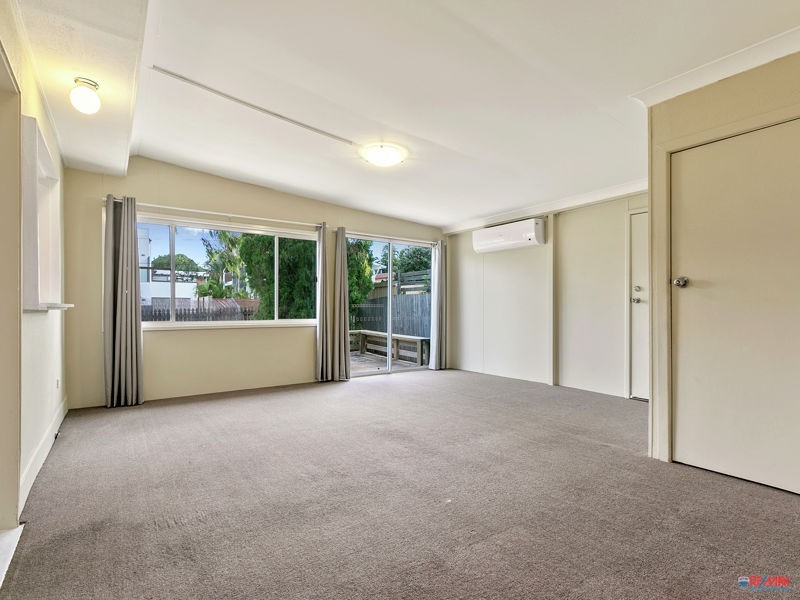 310 Main Road, Wellington Point QLD 4160