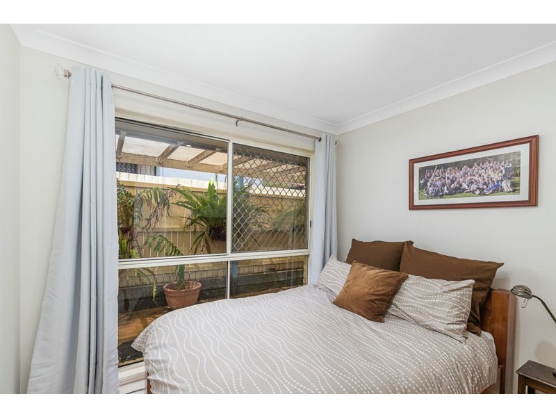 10 Almond Avenue, Birkdale QLD 4159