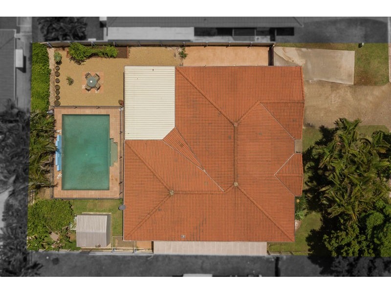 10 Almond Avenue, Birkdale QLD 4159