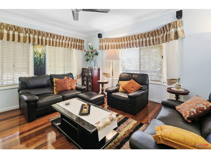 1 Cazna Court, Redland Bay QLD 4165