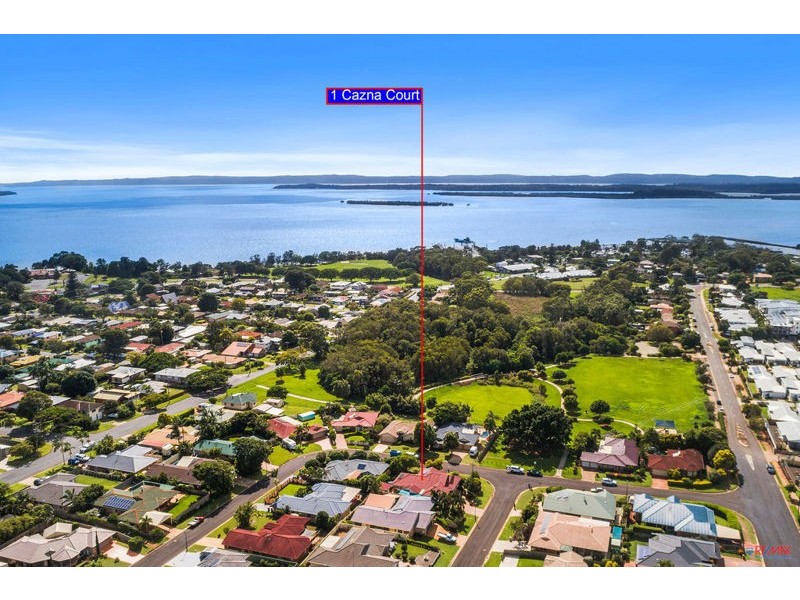 1 Cazna Court, Redland Bay QLD 4165