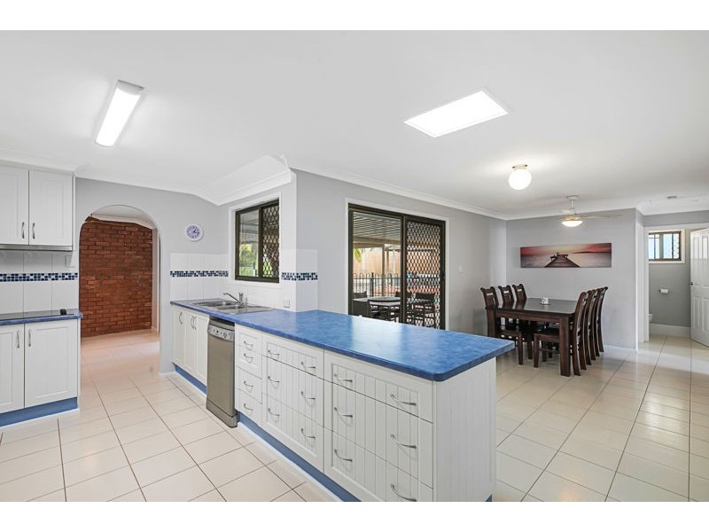 18 Cranford Street, Birkdale QLD 4159