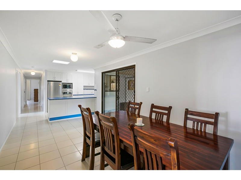 18 Cranford Street, Birkdale QLD 4159