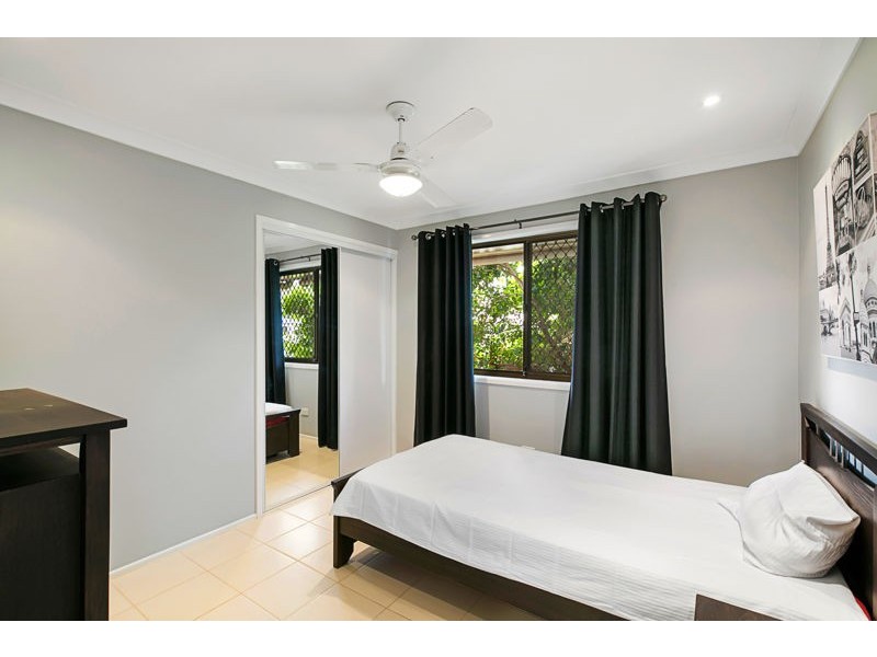 18 Cranford Street, Birkdale QLD 4159