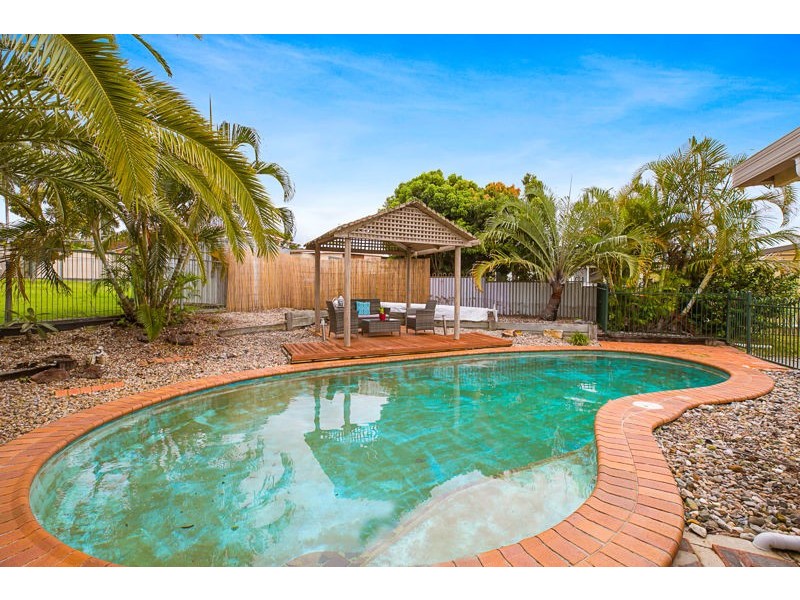 18 Cranford Street, Birkdale QLD 4159