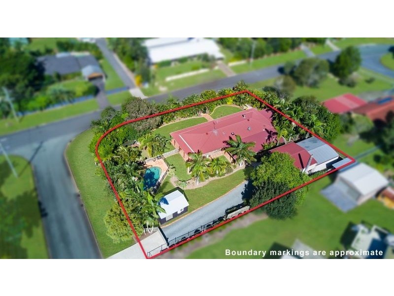9 Kalmia Drive, Redland Bay QLD 4165