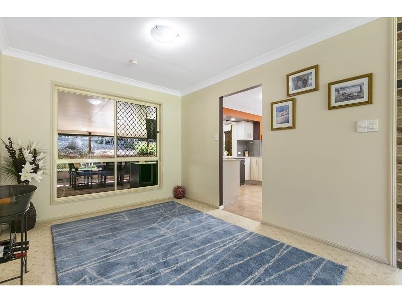 9 Kalmia Drive, Redland Bay QLD 4165