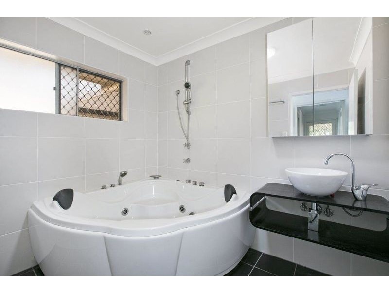 40 Andrew Street, Capalaba QLD 4157