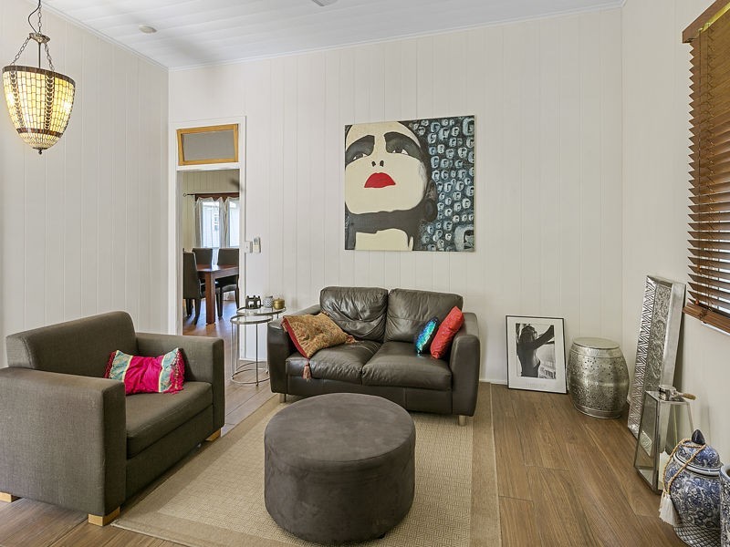 55 Salisbury Street, Woolloongabba QLD 4102