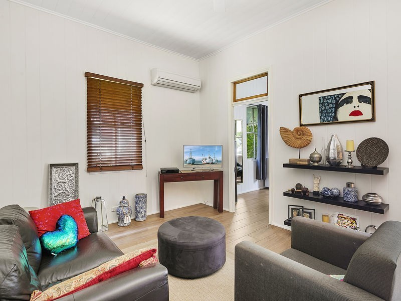 55 Salisbury Street, Woolloongabba QLD 4102