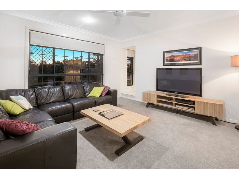 2 Poseidon Street, Cleveland QLD 4163