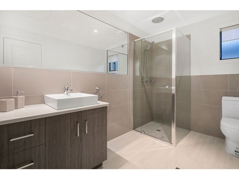 2 Poseidon Street, Cleveland QLD 4163