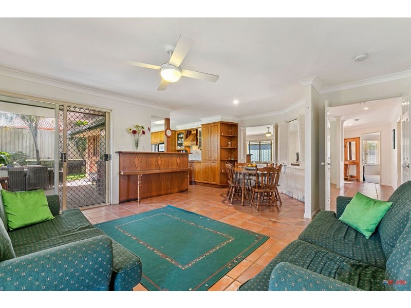 3 SOLOMON CRESCENT, Tingalpa QLD 4173