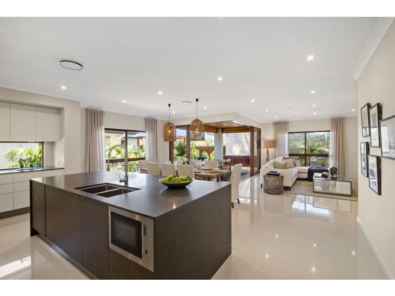 7 Seawater Street, Thornlands QLD 4164