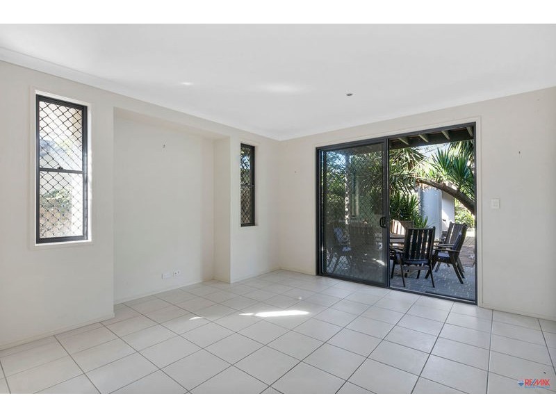 17 Cross Lane, Cleveland QLD 4163