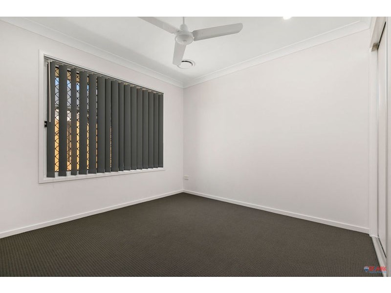 11 Glenhaven Close, Redland Bay QLD 4165