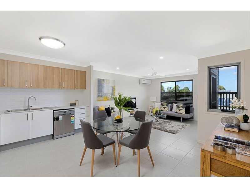 4/12 Boat St, Victoria Point QLD 4165