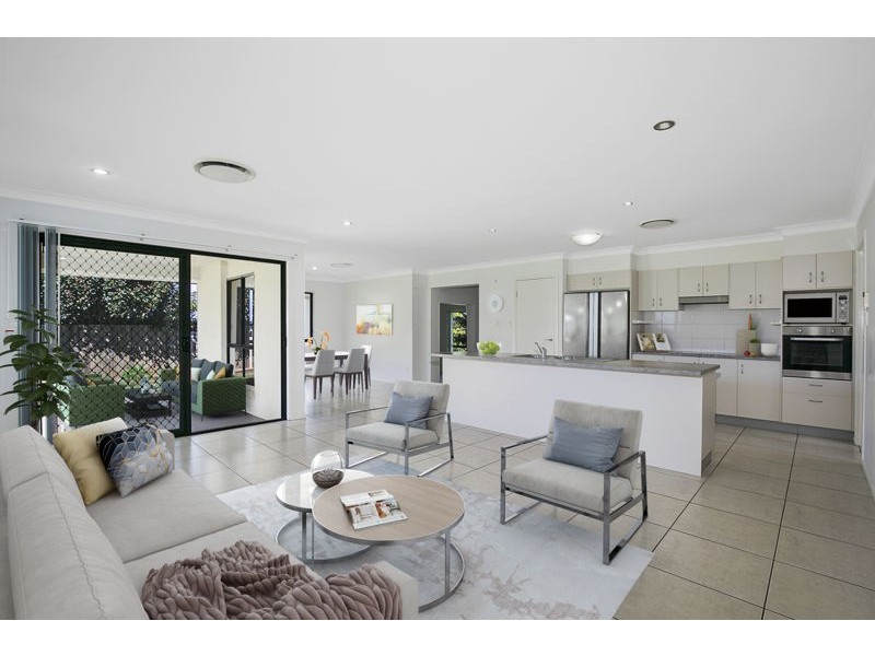 27 Cole Street, Redland Bay QLD 4165