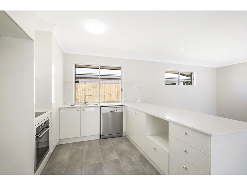 143 Main Street, Redland Bay QLD 4165