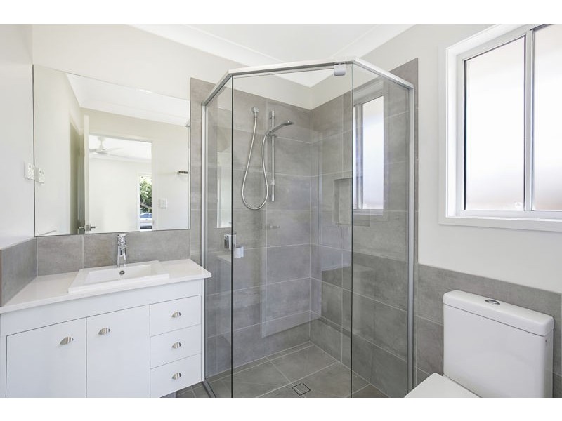 143 Main Street, Redland Bay QLD 4165