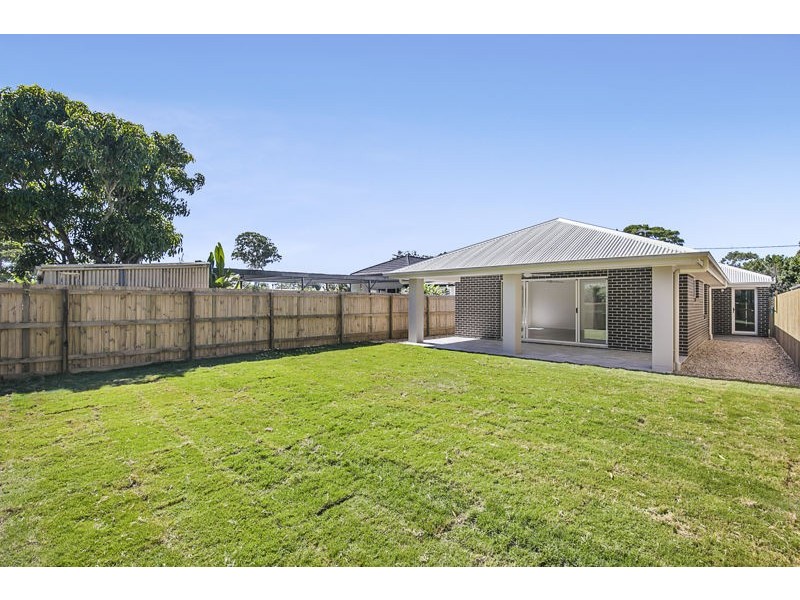143 Main Street, Redland Bay QLD 4165