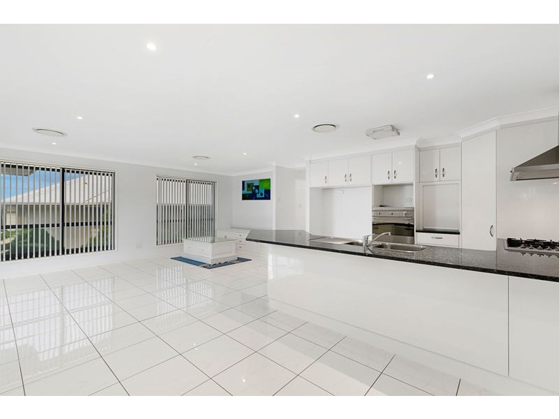 23 Bedarra Street, Redland Bay QLD 4165