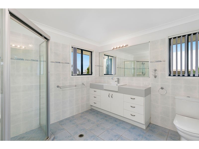23 Bedarra Street, Redland Bay QLD 4165